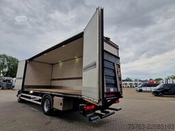 MAN TGM 18.290 Schmitz box with sidedoors - Zepro l...