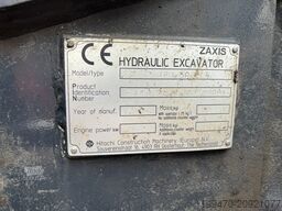 Hitachi ZX48U-5A CLR with 3 excavator buckets