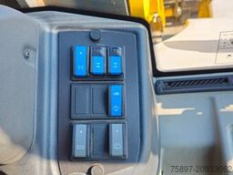 KRAMER 8095 Schaufel + Gabeln / TOP Zustand