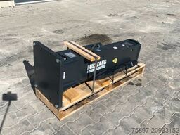 KOMATSU Mustang HM 702 Abbruchhammer / Abbruch