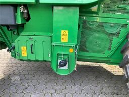 JOHN DEERE T 670 Allrad