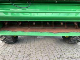 JOHN DEERE T 670 Allrad