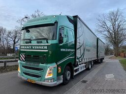 Volvo FH 460 Globe XL 6 x 2 volumencombi met 2 ass aa...