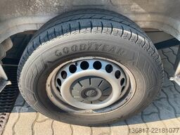 VOLKSWAGEN Crafter Kasten 35 L4H3 Hochdach KAM Navi Klima