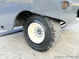 Combilift C5000SR DIESEL TRIPLEX 6100 FORK POSIT