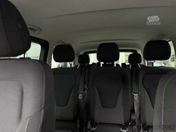 MERCEDES-BENZ V 250 d EDITION lang Sport-Paket, 8-Sitzer, LED