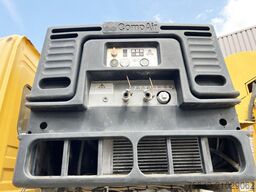 Mercedes-Benz Axor 1824 K 4x2 Axor 1824 K 4x2, AMV Hubsteiger + Kompressor, Funk