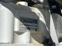 Mercedes-Benz AROCS 3240 STETTER 9 KUB
