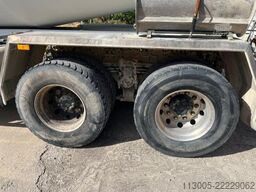 Mercedes-Benz AROCS 3240 STETTER 9 KUB