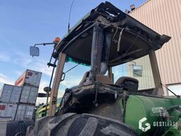 John Deere 7730