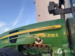 John Deere 7730