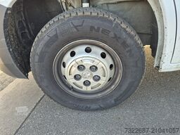 Peugeot Boxer L3H2 335 Hdi 140 Bott Boden & Wandverkleidung Navi R-Kamera Tempomat