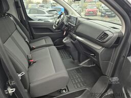 Peugeot Expert L2 180 EAT8 erhöhte Nutzlast Laderaumboden Connect-Paket Trennwand verglast 17 Zoll LM Sommer Ersatzrad Seitenscheibe schiebbar