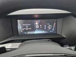 Peugeot Expert L2 180 EAT8 erhöhte Nutzlast Laderaumboden Connect-Paket Trennwand verglast 17 Zoll LM Sommer Ersatzrad Seitenscheibe schiebbar
