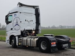 MERCEDES-BENZ ACTROS 1845 LS