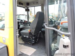VOLVO A30G