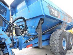 CATERPILLAR 745C TAILGATE