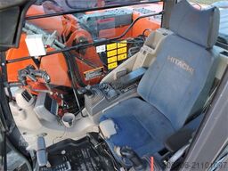 HITACHI ZX135