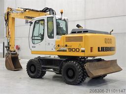 LIEBHERR A900C