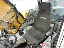 LIEBHERR A900C