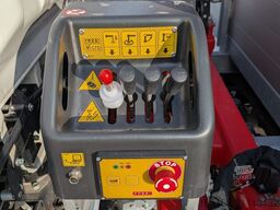 Fuso Canter 9C18 Fassi M40 Pritsche 4,5 m