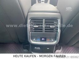 SKODA Octavia Combi Scout 4x4 2,0TDi DSG PDC SHZ ACC