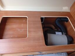 GLOBECAR Pössl,1.Hd,4/2013,2,5toKuppl,3 Bett