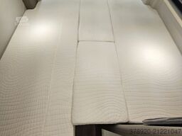 LMC Innovan Ford 592 Sondermodell Juni 26 Verfügbar