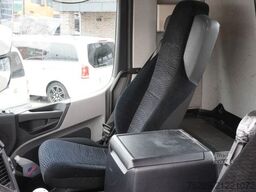 MERCEDES-BENZ Antos 1833 SZM Klimaanlage