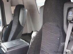 MERCEDES-BENZ Antos 1833 SZM Klimaanlage