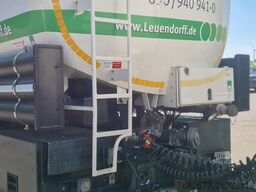 SCANIA SILO mit Anhänger für Holzpellets