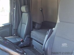 SCANIA SILO mit Anhänger für Holzpellets