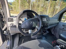 Mercedes-Benz Sprinter Minibus – 11 seats – Two sets of tires
