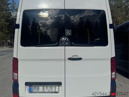 VW Crafter Minibus – 10 seats – 4x4 -Wheelchair lift