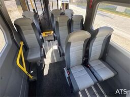 VW Crafter Minibus – 10 seats – 4x4 -Wheelchair lift