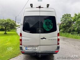 Mercedes-Benz Sprinter 519 CDI Minibus – 17 Seats WATCH VIDEO