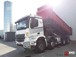 Mercedes-Benz Arocs 3243