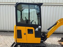 JCB 15C-1 / 982 H /  3 x Löffel / Kabine