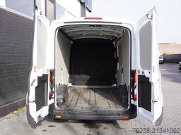 Ford Transit 2.0 TDCI L2H2 EURO 6 - A/C Climate - Na...