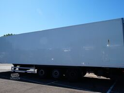 Chereau 3 Axle frigo trailer Carrier Vector 1800