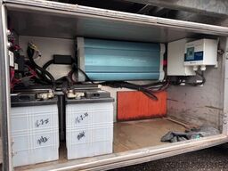 Renault D 320 6X2 HIAB 111 + REMOTE / RETARDER 161.692km