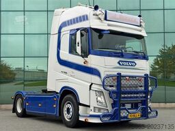 VOLVO FH 500 RETARDER GLOBETROTTER XL 2x TANKS SPECIAL