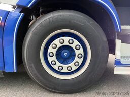 VOLVO FH 500 RETARDER GLOBETROTTER XL 2x TANKS SPECIAL