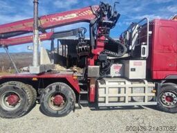 Volvo FH16 750 6x4 + Semi remorque forestière DIEBOLT