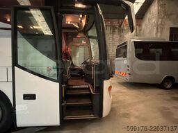 Setra S416