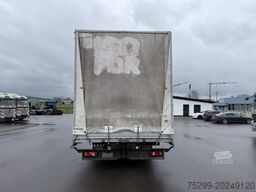 DAF LF 220 108 4x2 Blache