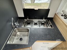 Adria Matrix M 670 SL