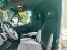 Mercedes-Benz Sprinter 319 STX 1-2 Pferde Hengsttrennung