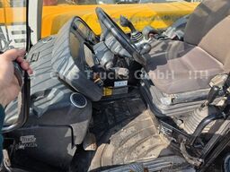 JCB 550-80 WM / 4X4 / 5ton / 8m / German