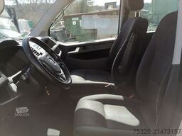 VOLKSWAGEN Mutivan Trendline